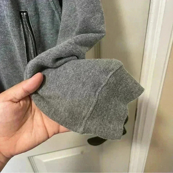 Star Wars Women's Disney Imperial AT-St Patch Slim Fit Sweatshirt Sz 2XL - Picture 4 of 8